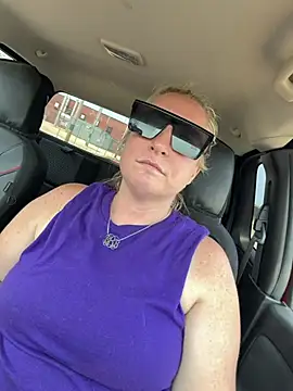 sweetkacibaby online show from July 28, 2026, 7:04 pm