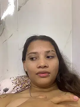 Snapshot of pricila887 chatting on June 28, 2026, 5:24 am pricila887 online show from June 28, 2026, 5:24 am