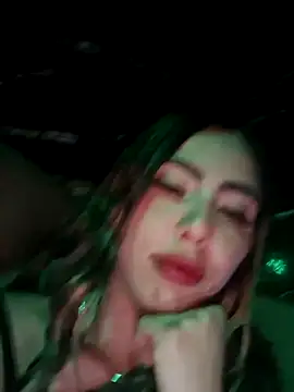 chanelhot65 online show from April 19, 2026, 7:40 am