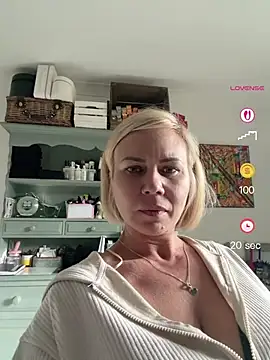 Milliethestylist online show from May 7, 2026, 1:38 pm