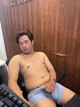 Titanryu online show from April 9, 2026, 4:12 am