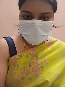 Snapshot of Tamil_Hot_Rithaniya chatting on June 1, 2026, 5:03 pm Tamil Hot Rithaniya online show from June 1, 2026, 5:03 pm