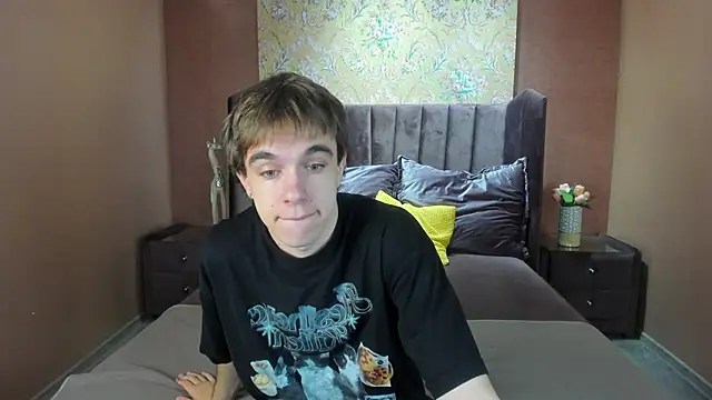 Snapshot of DaveBevy chatting on June 11, 2026, 7:45 pm DaveBevy online show from June 11, 2026, 7:45 pm