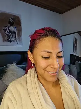 tatianabelli online show from July 2, 2026, 9:32 pm