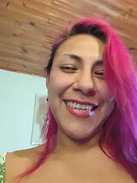 tatianabelli online show from July 5, 2026, 9:44 pm