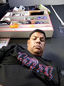 Danielleon12  online show from March 28, 2026, 7:13 pm