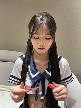 Snapshot of anan_baby chatting on June 5, 2026, 1:01 am anan baby online show from June 5, 2026, 1:01 am