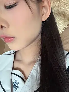 Snapshot of anan_baby chatting on June 20, 2026, 12:14 am anan baby online show from June 20, 2026, 12:14 am