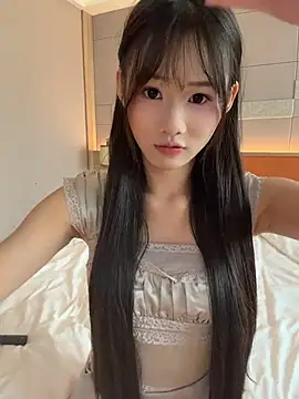 Snapshot of anan_baby chatting on July 4, 2026, 1:01 am anan baby online show from July 4, 2026, 1:01 am