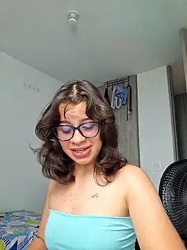 violeta cute0 online show from March 28, 2026, 6:51 pm