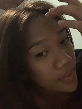 Snapshot of iloveyou_divine22 chatting on May 18, 2026, 8:36 pm iloveyou divine22 online show from May 18, 2026, 8:36 pm