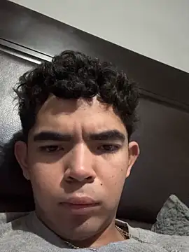 Snapshot of vrgrika chatting on March 29, 2026, 6:19 pm vrgrika online show from March 29, 2026, 6:19 pm