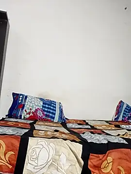 Sexyy Bhabhi 143 online show from July 8, 2026, 10:36 pm