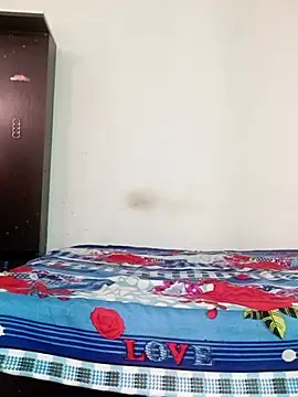 Sexyy Bhabhi 143 online show from July 13, 2026, 11:24 am