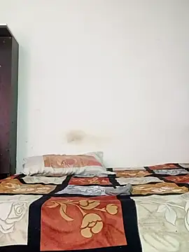 Sexyy Bhabhi 143 online show from July 27, 2026, 11:17 am