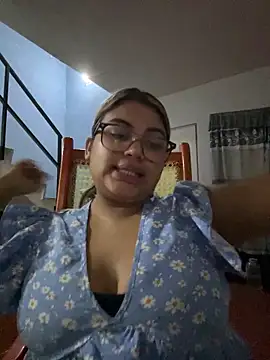 Snapshot of C1N09 chatting on May 14, 2026, 4:41 am C1N09 online show from May 14, 2026, 4:41 am