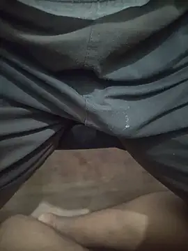 sweetcock180 online show from May 27, 2026, 9:50 am