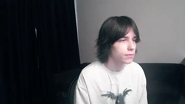 Snapshot of mason_silver chatting on April 21, 2026, 6:41 am mason silver online show from April 21, 2026, 6:41 am