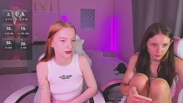 AnnaOddy online show from July 24, 2026, 7:28 am