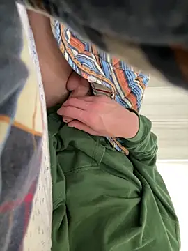 Snapshot of Damiano1112 chatting on April 10, 2026, 9:25 am Damiano1112 online show from April 10, 2026, 9:25 am