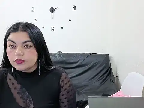 Karla greenn online show from July 16, 2026, 7:42 pm