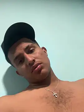 Snapshot of ianruiz02 chatting on March 28, 2026, 4:17 pm ianruiz02 online show from March 28, 2026, 4:17 pm