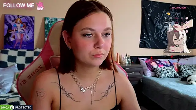 Chloe Cherrys online show from July 14, 2026, 6:18 am