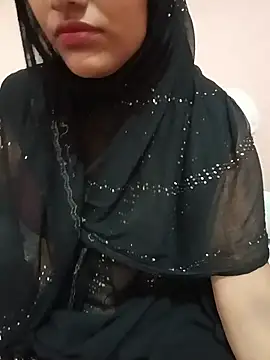 Miss Noor   online show from July 7, 2026, 3:20 am