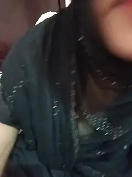 Miss Noor   online show from July 14, 2026, 3:33 am