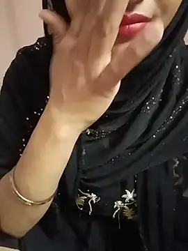 Miss Noor   online show from July 28, 2026, 11:17 am