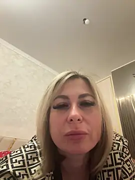 peach widow online show from April 22, 2026, 7:04 pm