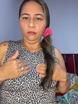 Snapshot of _violeta_99 chatting on May 29, 2026, 8:40 pm violeta 99 online show from May 29, 2026, 8:40 pm