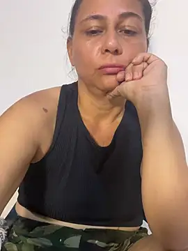 Snapshot of _violeta_99 chatting on July 19, 2026, 6:22 pm violeta 99 online show from July 19, 2026, 6:22 pm