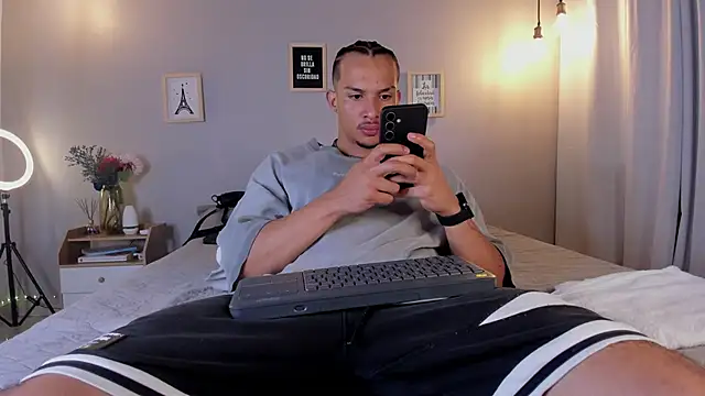 dominik drake online show from May 12, 2026, 11:51 am
