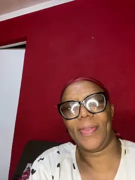 BoobsQueeen online show from June 22, 2026, 8:28 pm