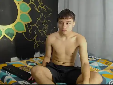 Snapshot of Boy_Lovely18 chatting on April 1, 2026, 1:50 am Boy Lovely18 online show from April 1, 2026, 1:50 am