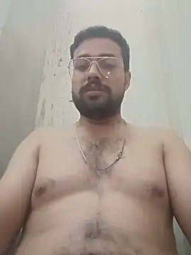 Snapshot of herochoclateboy chatting on June 3, 2026, 4:23 pm herochoclateboy online show from June 3, 2026, 4:23 pm