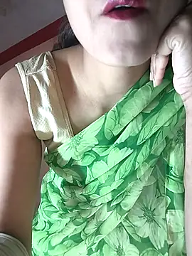 Curvy Sanaya online show from April 22, 2026, 7:26 pm