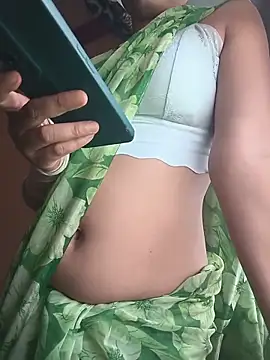 Curvy Sanaya online show from May 28, 2026, 11:07 am