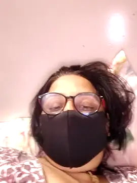 Snapshot of purvi46 chatting on April 1, 2026, 6:16 pm purvi46 online show from April 1, 2026, 6:16 pm