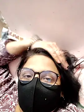 Snapshot of purvi46 chatting on April 25, 2026, 5:10 pm purvi46 online show from April 25, 2026, 5:10 pm