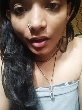 SweetTsAngel online show from July 26, 2026, 6:21 am