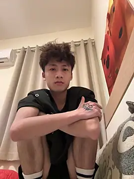 Snapshot of sexyboy-3525 chatting on April 10, 2026, 6:07 am sexyboy-3525 online show from April 10, 2026, 6:07 am