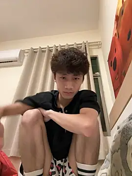 Snapshot of sexyboy-3525 chatting on May 3, 2026, 12:11 pm sexyboy-3525 online show from May 3, 2026, 12:11 pm