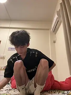 sexyboy-3525 online show from July 5, 2026, 7:26 am