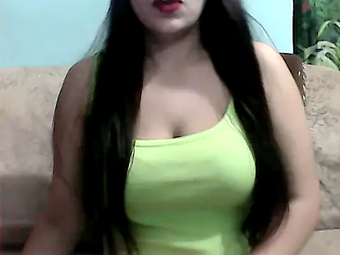 Wonderful Babe online show from May 26, 2026, 7:32 pm