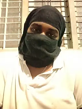 Snapshot of Anisha_love1 chatting on June 18, 2026, 3:27 pm Anisha love1 online show from June 18, 2026, 3:27 pm