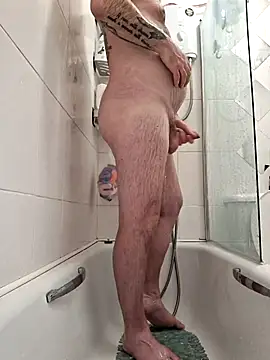 Snapshot of Maralopsari1 chatting on April 3, 2026, 10:24 am Maralopsari1 online show from April 3, 2026, 10:24 am