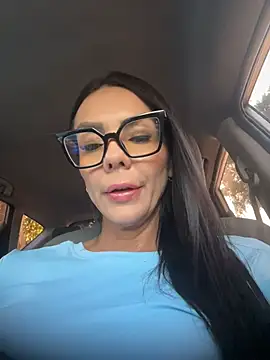 SofiParma online show from July 28, 2026, 10:09 pm
