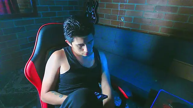 ethann2  online show from April 1, 2026, 4:57 am